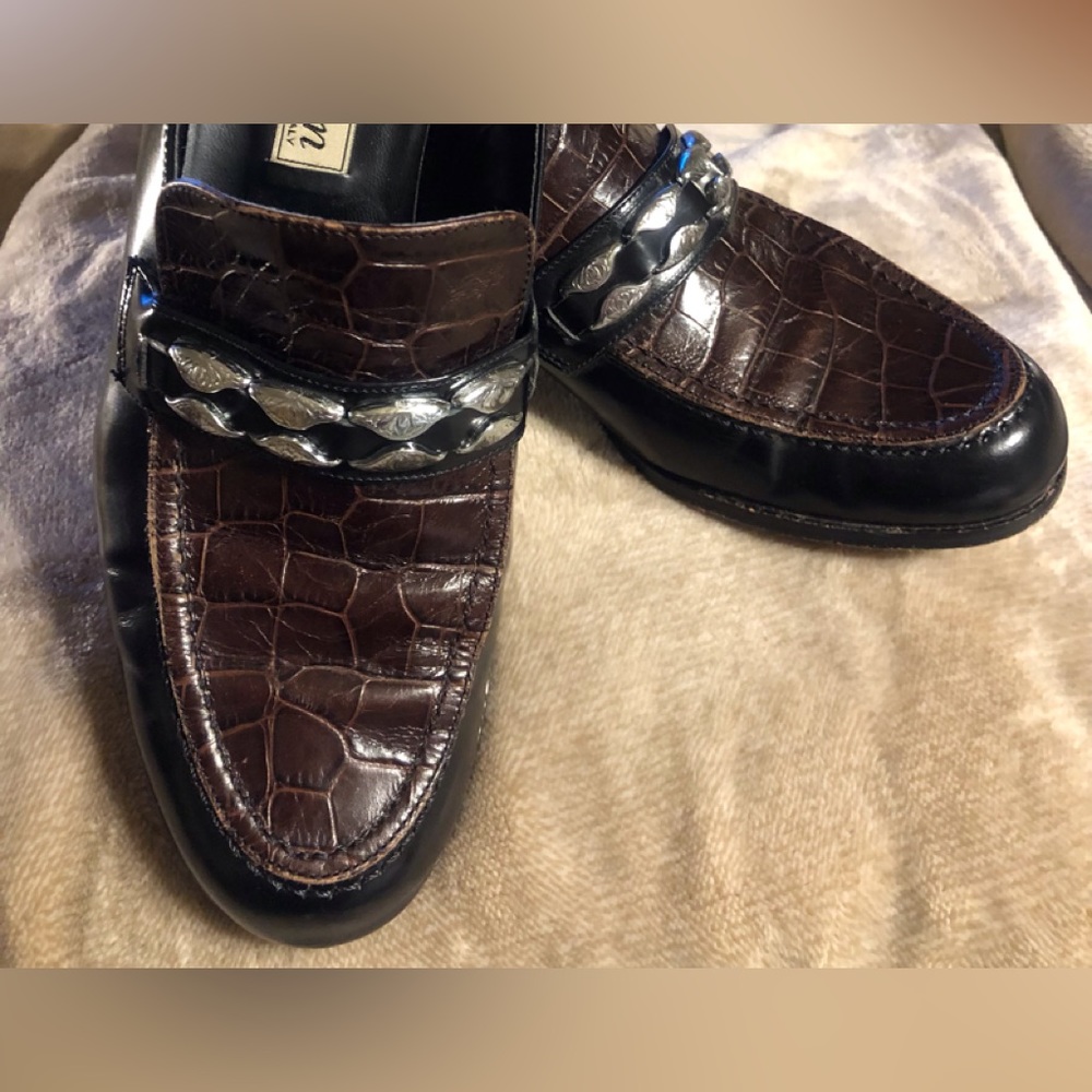 Brighton brown/black loafers size 9